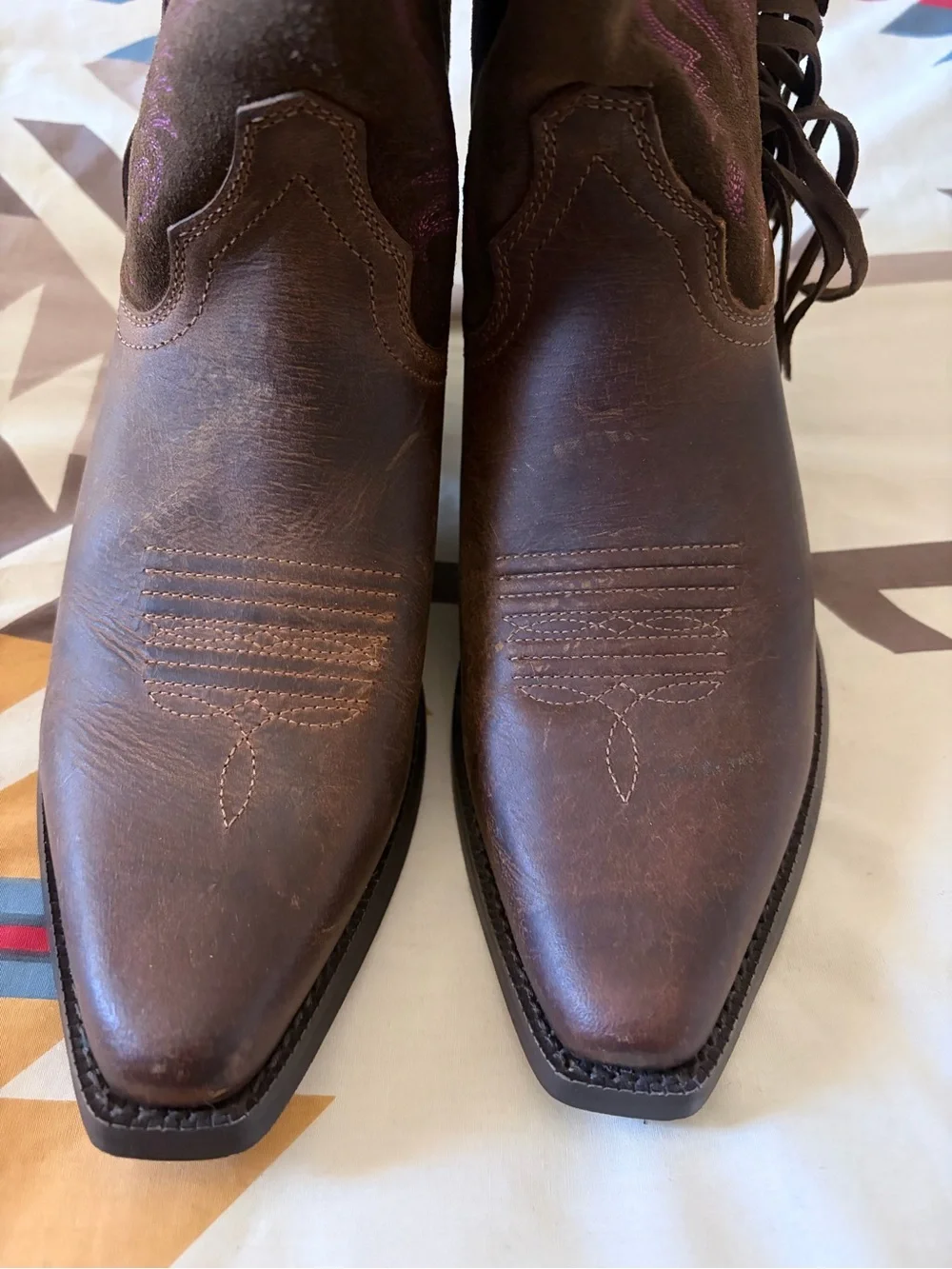 Girls Ariat boots 6 youth